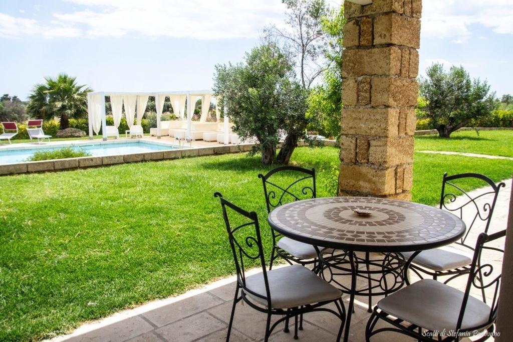 B&B Li Fichi Alezio/Gallipoli Exteriör bild